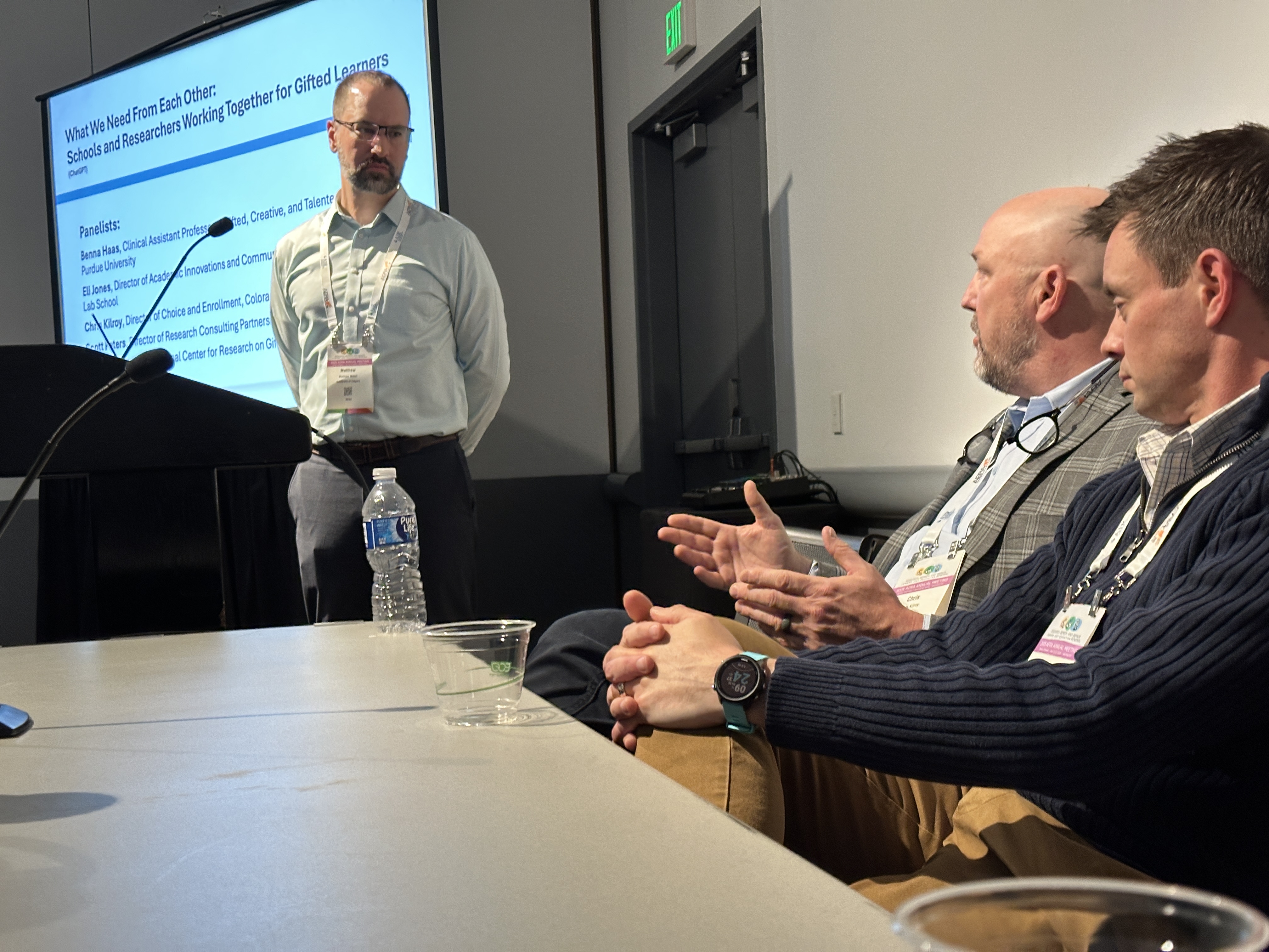 2025-04-25 22.24.38638948524393450348